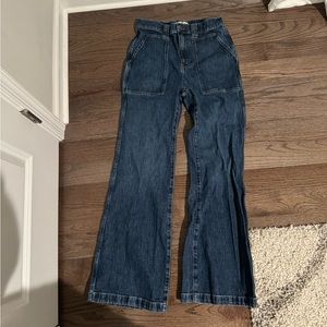 Madewell jeans 11” high rise flare. 27 size. NWOT.
